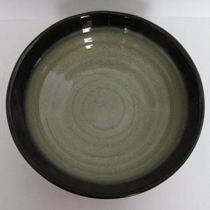 green and black bowl